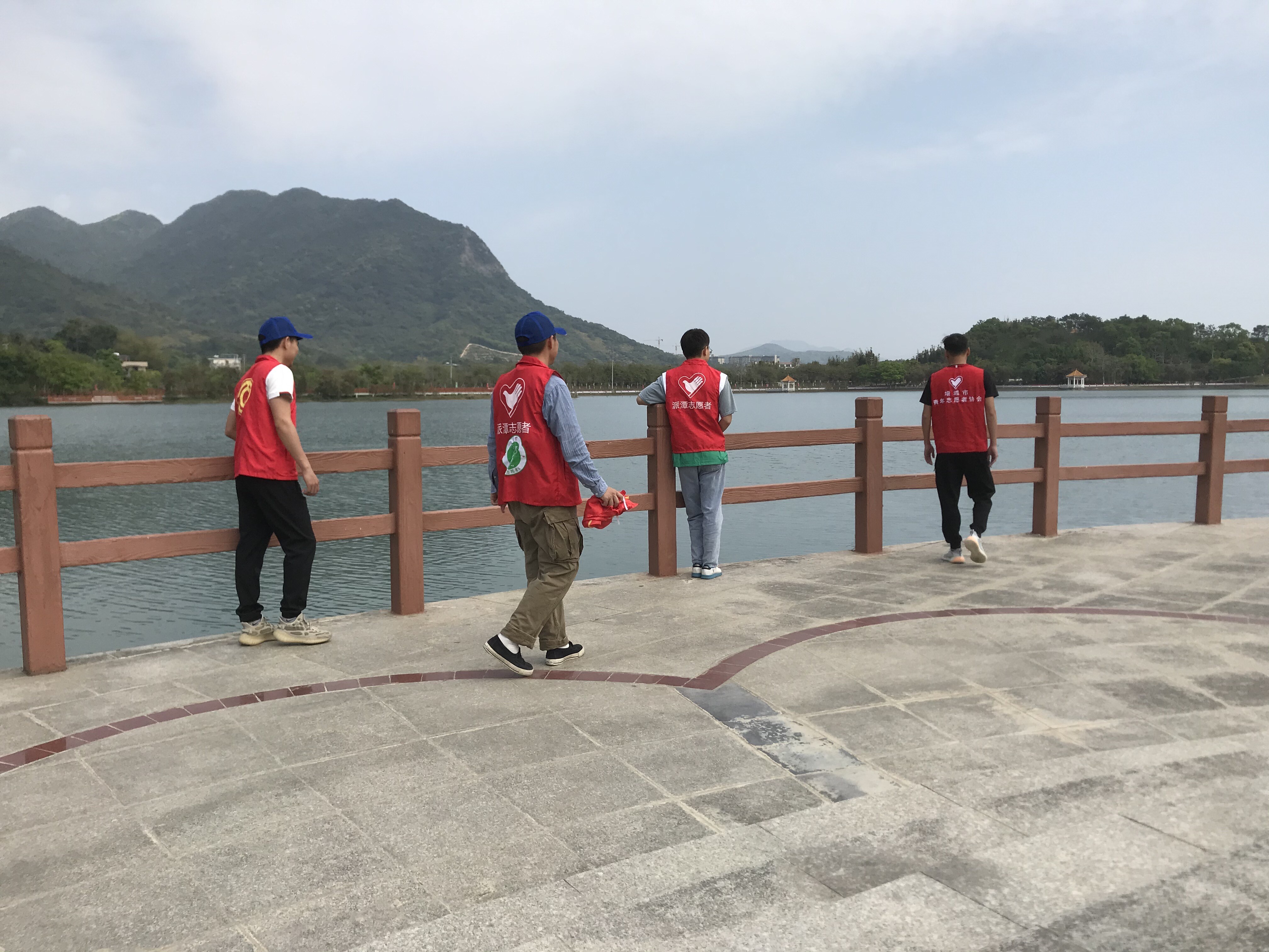 派潭镇总工会开展巡山巡河活动0324_4
