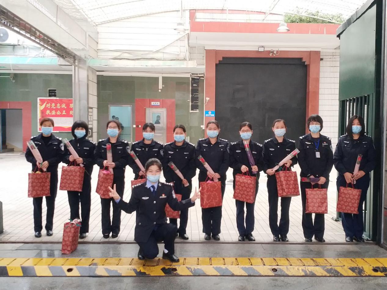 图片4.jpg